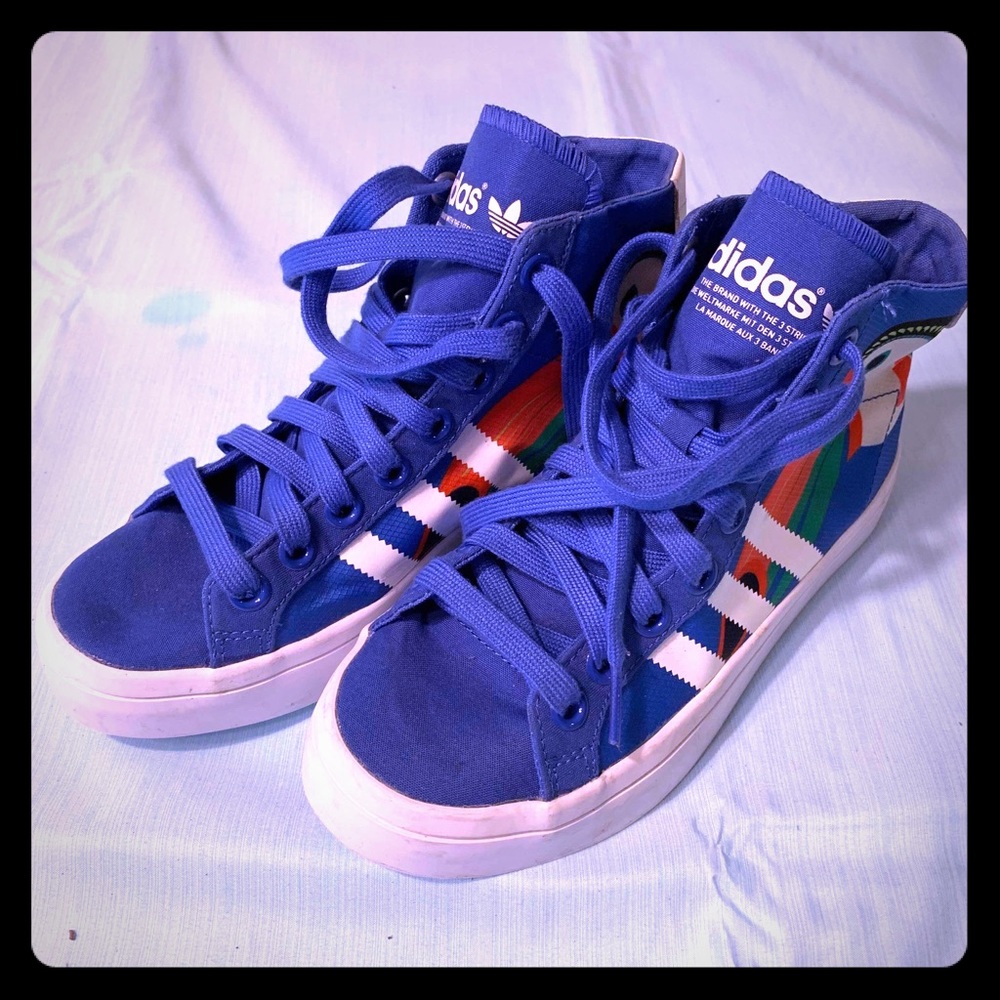 Adidas women sneaker